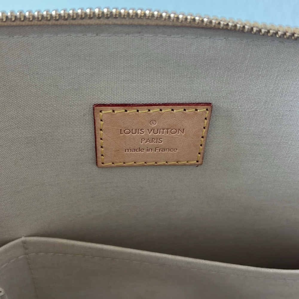 LOUIS VUITTON Vernis Alma GM Blanc Corail - Picture 6 of 17